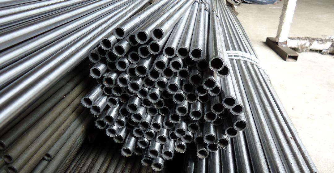 天津无缝钢管厂家种类齐全-坚固耐用-厂家供应